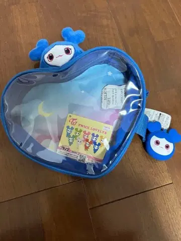 TWICE LOVELYS 쯔위 쯔부리 2세트