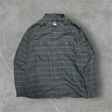 [ 파타고니아 ] 긴팔 셔츠 ( L ) 옅은 파란색