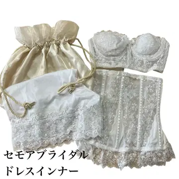 세모아 브라이덜 드레스 이너 화이트