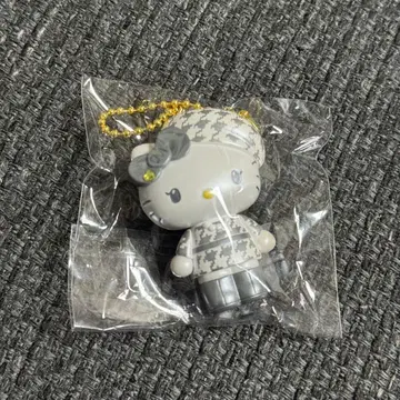 헬로키티 시크릿 마스코트 참 미미