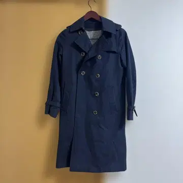 네이비 트렌치코트 허리 벨트 포함