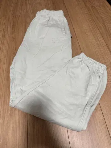 SATURDAYS NYC 화이트 조거 팬츠