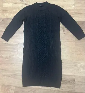 YEVS 블랙 니트 원피스 7부 소매