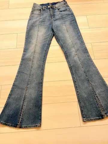 잉그 부츠컷 데님 부츠 빈티지풍