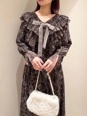 snidel 스나이델 플리츠 컬러 프린트 원피스