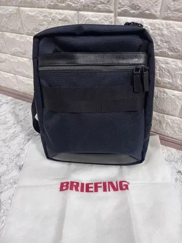 미사용 브리핑 숄더백 남성용 비즈니스백 네이비