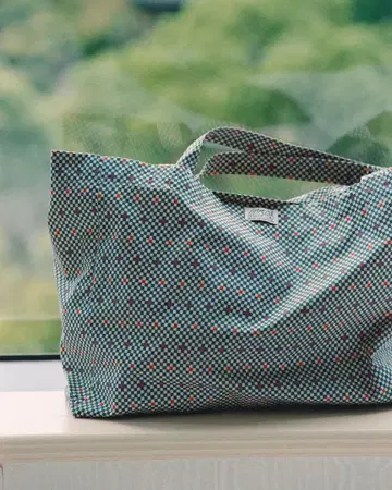 House on the Hill Parent Bag (Checker)