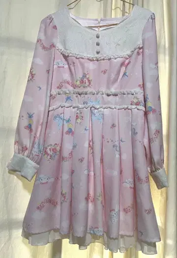 한정판 콜라보 LIZ LISA 시나모롤 원피스 핑크 2017년 출시