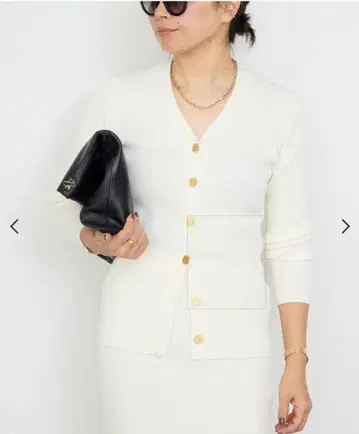 두즈엠클래스 DINER RIB V넥 가디건 화이트