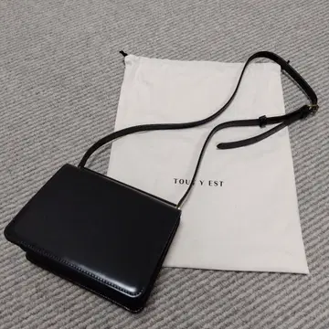 TOUT Y EST SAC PAUMELLE MINI 블랙