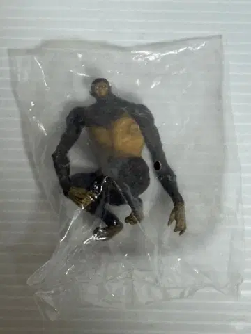 진격의 거인 리얼 피규어 컬렉션 짐승의 거인