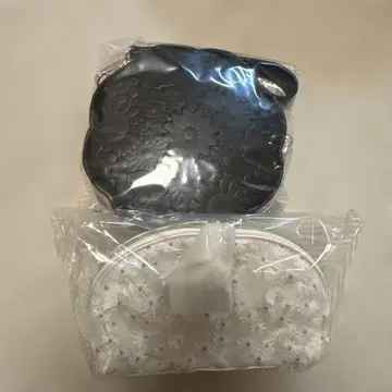 코스메 데콜테 파우치 세트 크리스마스 코프레 데콜테 DECORTE