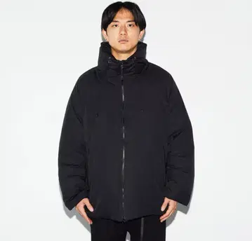 White Mountaineering x TAION DOWN 블랙