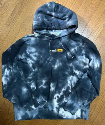 LEGENDA Network hub Tie-Dye Hoodie