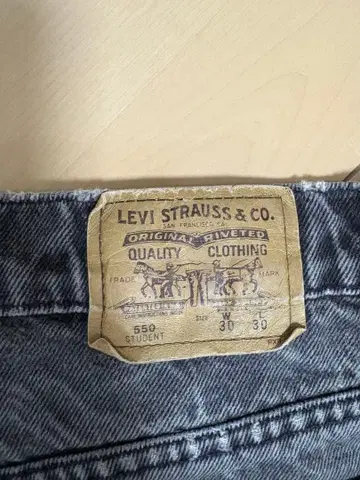 Levi's 550 학생 그레이 데님 W30 L30