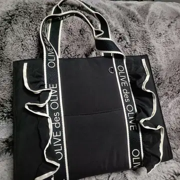 OLIVE des OLIVE 블랙 프릴 토트백