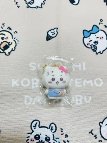 치이카와 x 헬로키티 치이카와 x 산리오 플로키 마스코트 참