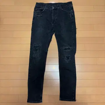 [ 새상품급 ] ksubi 크로스 자수 데미지 데님