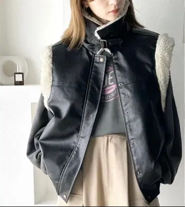 Java 옷깃 보아 가죽 베스트 M 사이즈