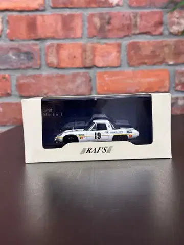 RAI'S MAZDA COSMO SPORT Marathon 1/43