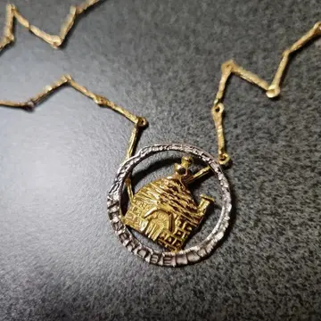 이탈리아 알베르벨로 모티브 목걸이