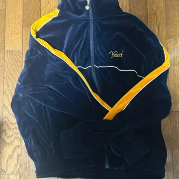 케보즈 벨로아 저지