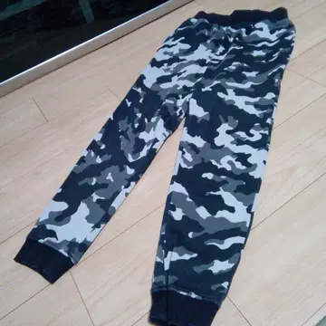 언더아머 카모 패턴 조거 팬츠 M