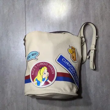 앨리스 인 원더랜드 숄더백 버킷백