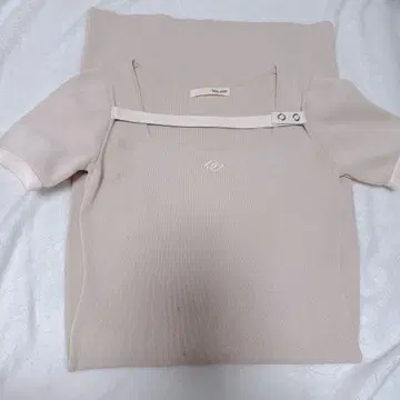 베이지 반팔 티셔츠 원피스