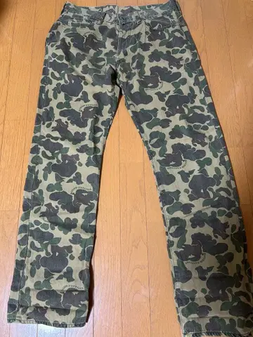 스튜디오 다치산 카모플라쥬 5 포켓 팬츠 버튼 플라이 월계수