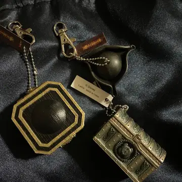 메탈 소재 키링 세트