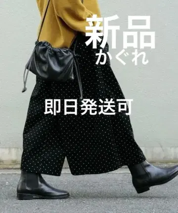 새상품 카구레 도트 코듀로이 와이드 팬츠 블랙