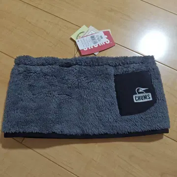 CHUMS 엘모 고어텍스 리버서블 넥워머