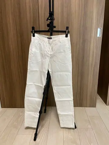 TOMMY HILFIGER 화이트 팬츠 사이즈 2