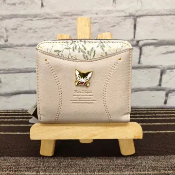 새상품 베베다얀 라운드 지퍼 접이식 지갑 미모사 포켓 베이지