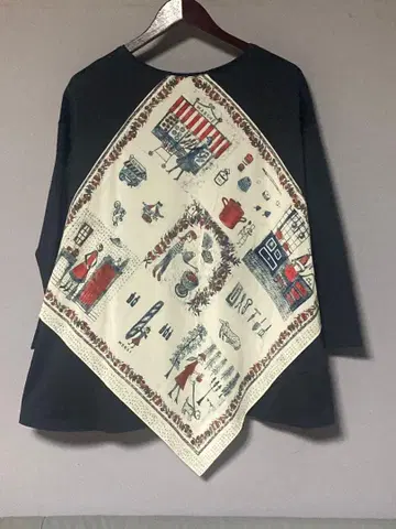 티셔츠 스카프 포함 긴팔 네이비