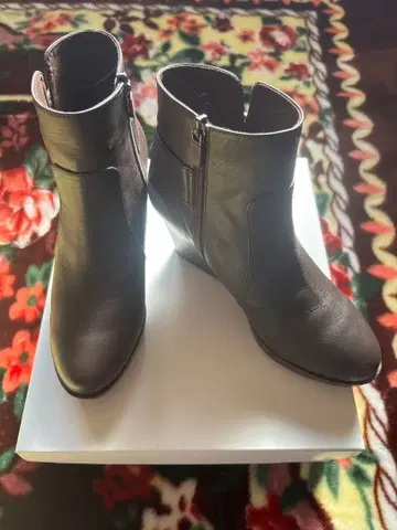 새상품 뷰포트 숏부츠 22.5