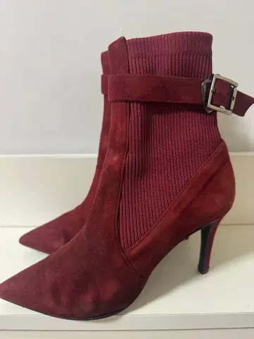 다이애나 DIANA 벨트 포함 숏부츠 부티 스웨이드