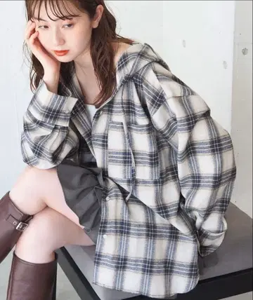 체크 BIG 후드 셔츠 미사용 새상품