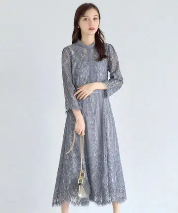 [택 포함 새상품] 토코 스캘럽 컷 패널 레이스 x 라인 레이스 원피스