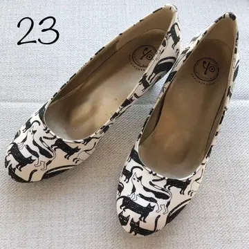 YOSUKE 고양이 패턴 펌프스 23cm