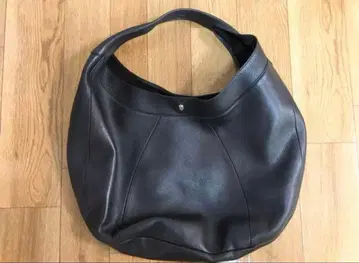 HELEN KAMINSKI 헬렌 카민스키 가죽 숄더백