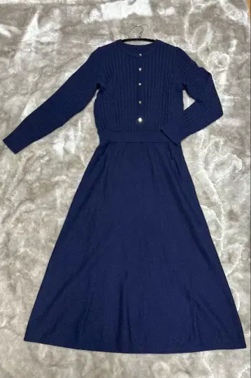 VIS 케이블 니트 원피스