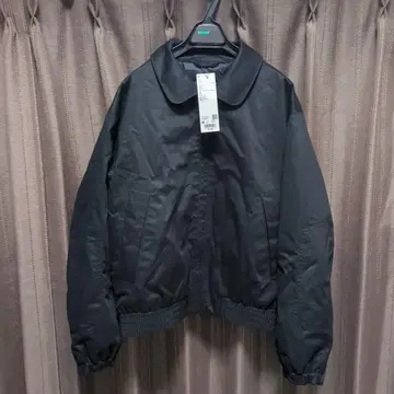 유니클로U 퍼프 테크 숏 블루종 블랙 M