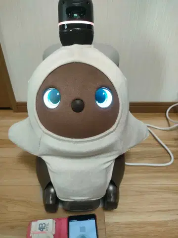 LOVOT 2.0 챠 네스트 공식 의류 포함