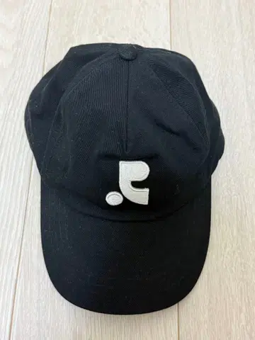 REST&RECREATION 블랙 캡