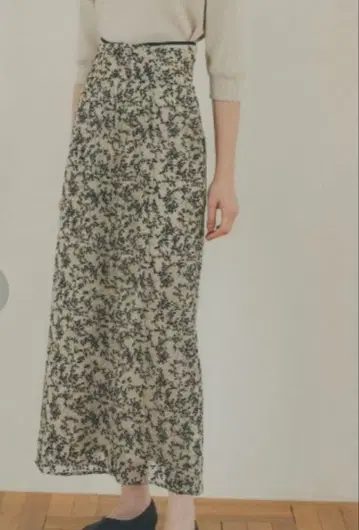 CLANE 플로렛 자수 스커트 클라네 스커트