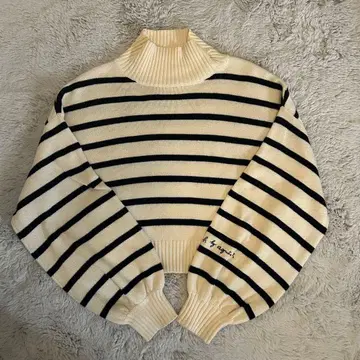 투 비 바이 에네스베 터틀넥 스웨터