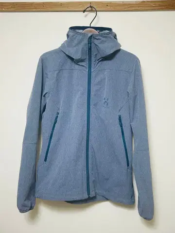 HAGLOFS 호그로프스 마운틴 후드티