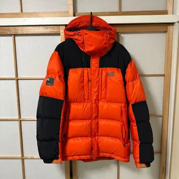 MILLET 후드 부착 다운 자켓 105 사이즈